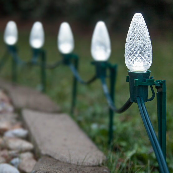 C9 LED Pathway Lights, Cool White, 7.5 inch Stakes, 100'