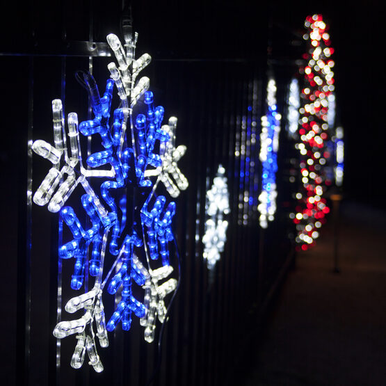 26" LED Snowflake with Blue Center, Blue and White Lights 
