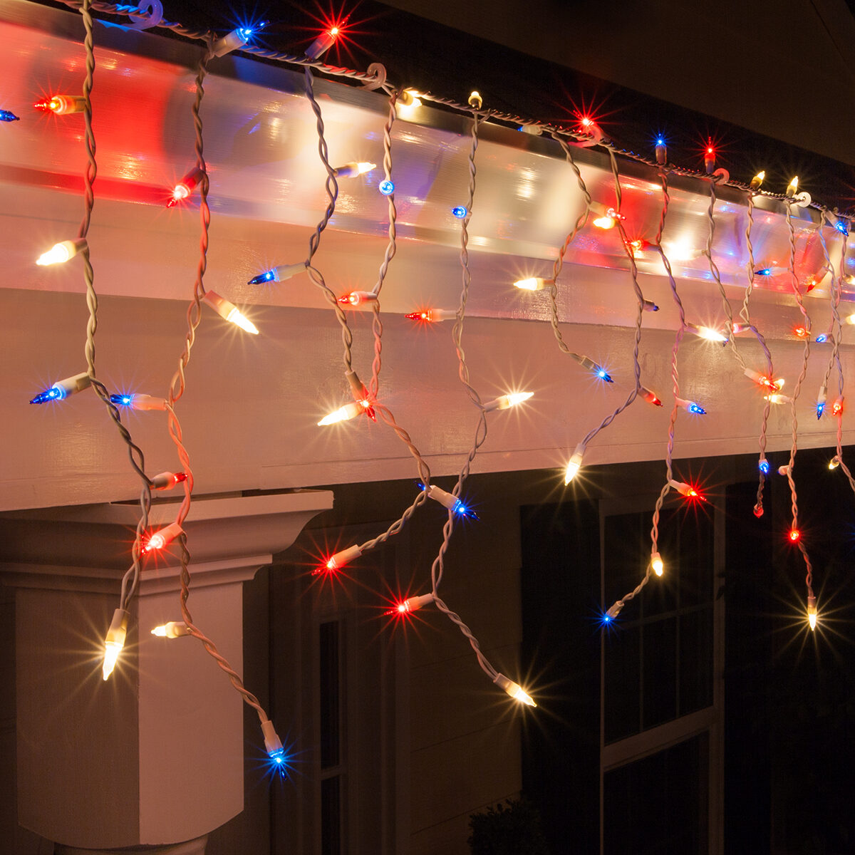 outdoor icicle lights