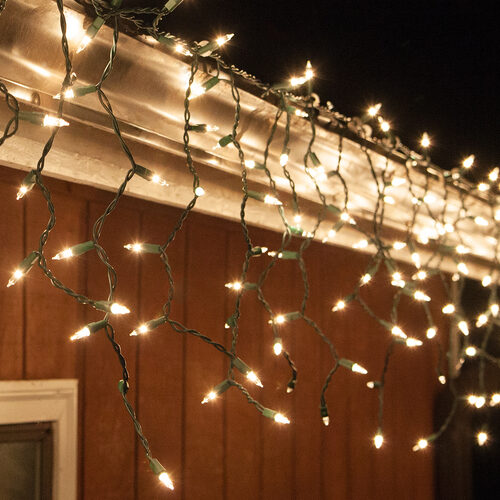 100 Icicle Lights, Clear, Green Wire - Yard Envy