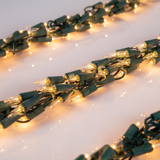 9' Garland Lights, 300 Clear Lamps, Green Wire