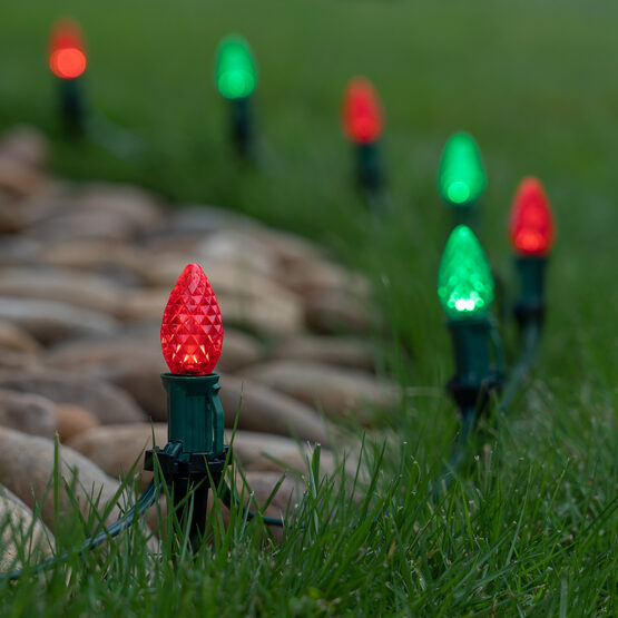OptiCore C7 LED Walkway Lights, Green / Red, 4.5" Stakes, 50'