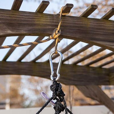 Carabiner-hanging-a-hammock.jpg